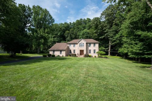 21 Harlech Dr, Wilmington, DE 19807-2507