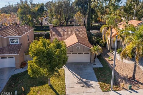 31734 Calle Novelda, Temecula CA  92592-3745 exterior