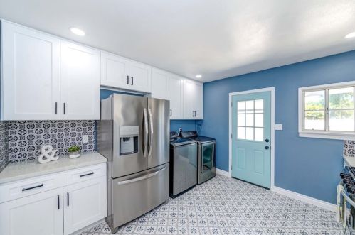 10307 Park St, Bellflower CA  90706-6028 exterior