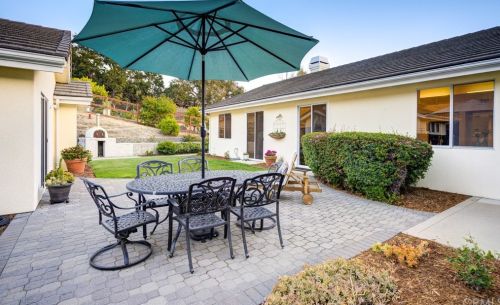 462 Mercedes Ln, Pismo Beach CA  93420-2658 exterior