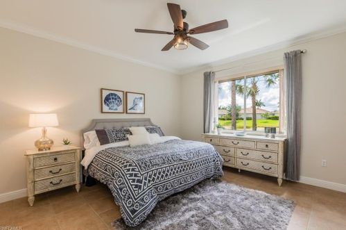 14318 Manchester Dr, Naples FL  34114-8626 exterior