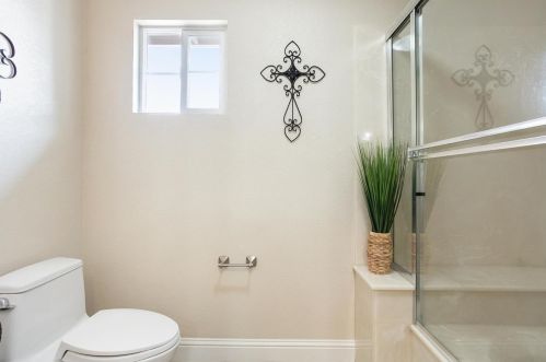 1219 Ruess Rd, Ripon CA  95366-9425 exterior