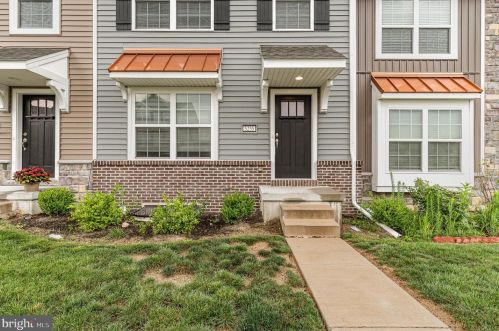 5255 Laurel Valley Ln, West Enola PA  17025-2281 exterior