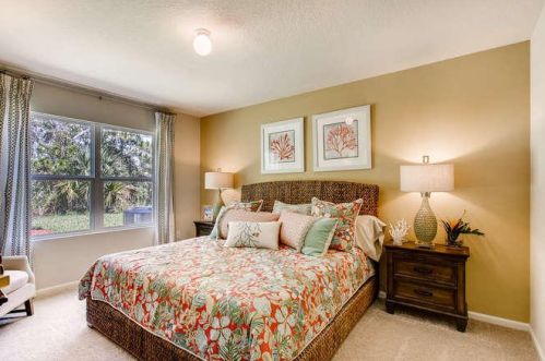 1792 Lorraine St, Fort Pierce FL 34952-6540 exterior