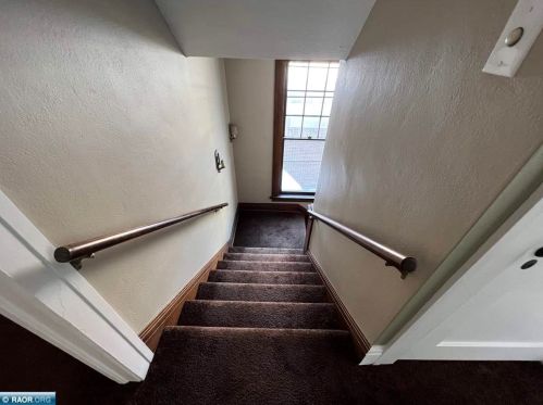 2109 4th Ave, Hibbing MN  55746-1517 exterior