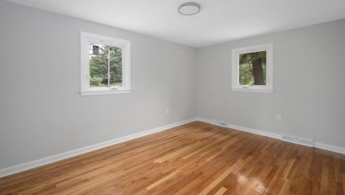 36 Old Farm Rd, Mansfield MA  02048-1709 exterior