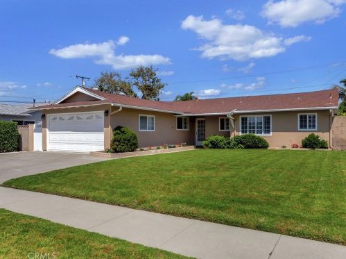 7900 La Corona Way, Buena Park, CA 90620-2305