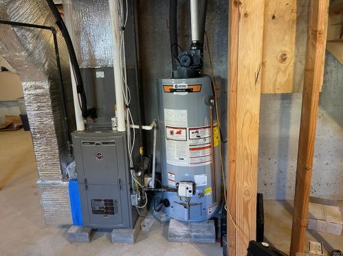 269 Valley Ave, Bridgeport CT  06606-3756 exterior