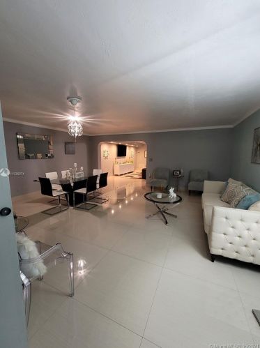 7401 18th Ave, Hialeah, FL 33014-3712