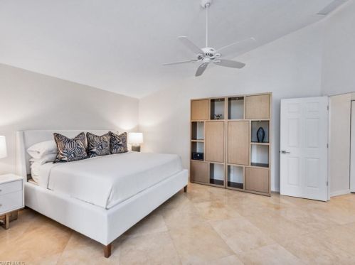 417 Crestwood Ln, Naples, FL 34113-8456