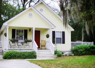 2210 National St, Beaufort SC  29902-3204 exterior