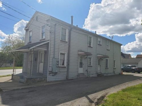 116 Ashland Ave, New Castle, PA 16102-1408