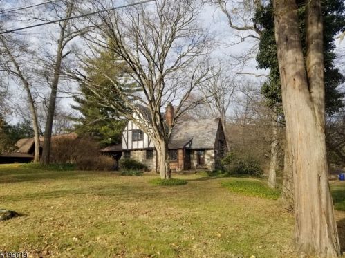 12 Island Trl, Sparta NJ  07871-1602 exterior