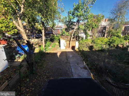 236 Hamilton Ave, Trenton NJ 08609-2715 exterior