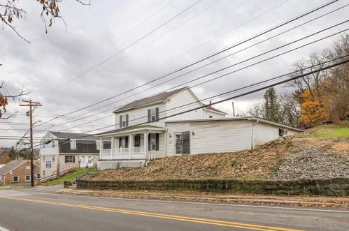 201 Main St, Slippery Rock, PA 16057-1017