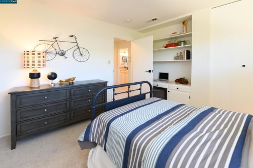 9605 Davona Dr, San Ramon CA 94583-3449 exterior