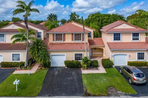 752 173rd Ter, Hollywood, FL 33029-3194