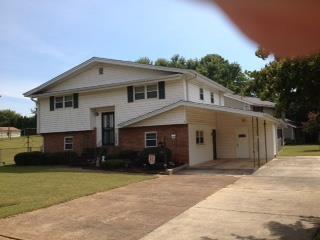 512 Marguerite Dr, Huntsville, AL 35805-2736