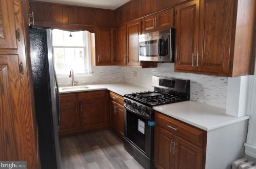 655 Baer Ave, Hanover PA  17331-2706 exterior