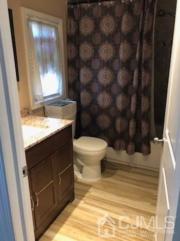 305 Oak Tree Ave, South Plainfield NJ  07080-4410 exterior