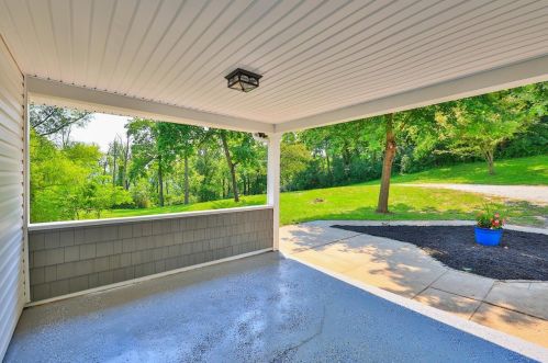 10337 Paddys Run Rd, New Haven OH  45030-9709 exterior