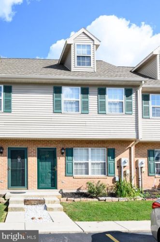 129 Orchard Ln, Hanover, PA 17331-5016