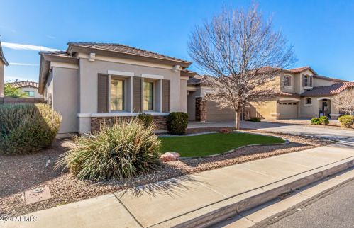 13513 Earll Dr, Avondale, AZ 85392-3544