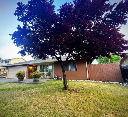 3776 Bainbridge Dr, North Highlands, CA 95660-2758