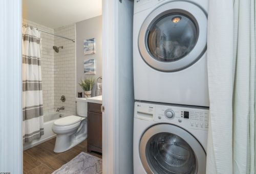 318 Gettysburg Way, Lincoln Park NJ  07035-1835 exterior