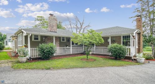 4517 Willow Dr, Gary, IN 46405-1825