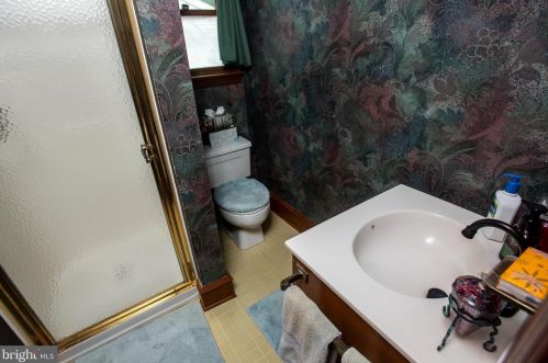 632 Towamencin Ave, Lansdale PA  19446-3441 exterior