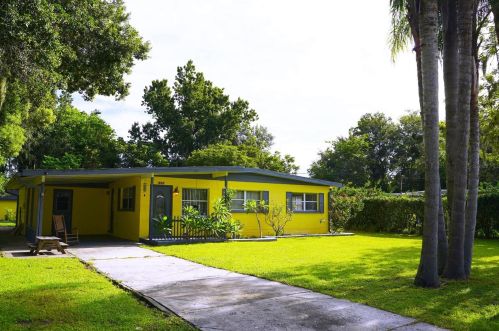 560 Pinecrest Dr, Bartow, FL 33830-3243