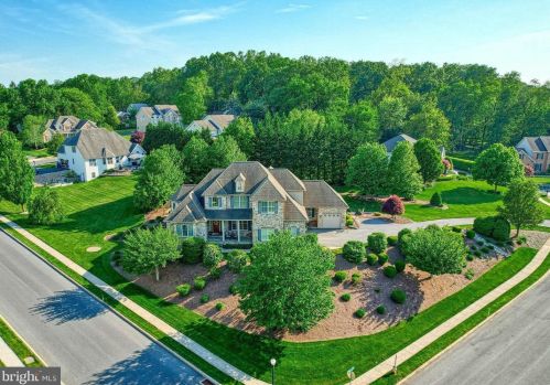 5103 Maple Leaf Ct, Navy Sup Dpt, PA 17055-4923