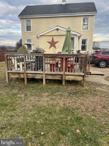 51 Park Ave, Yardley, PA 19067-6245