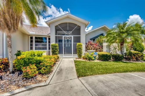 429 46th Ter, Cape Coral, FL 33914-6466