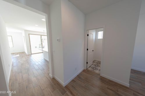 6443 17th Pl, Phoenix AZ  85016-4554 exterior