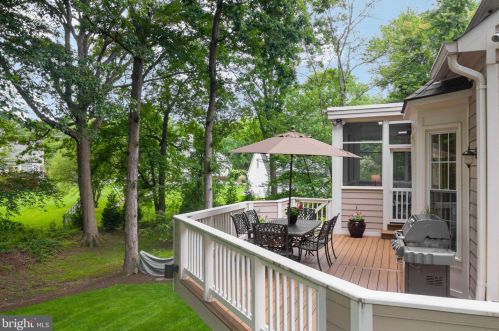 11406 Wild Bramble Way, Herndon VA  20194-1001 exterior