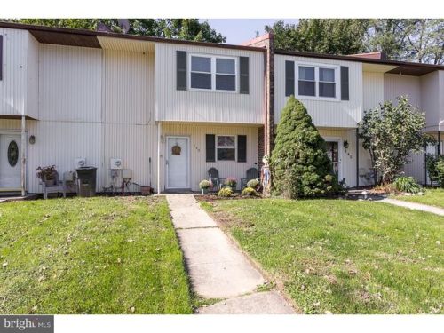 146 Ascot Ct, Downingtown, PA 19335-2250