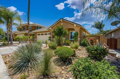 32659 Bingham Dr, Temecula, CA 92592-6637
