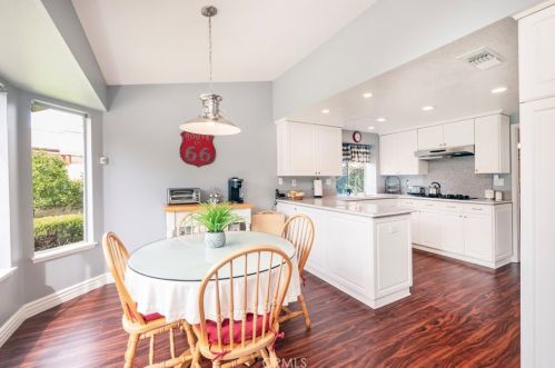 727 Jenifer Ave, Glendora CA  91740-4300 exterior