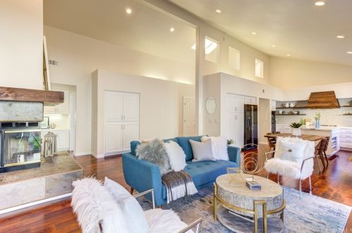 462 Mercedes Ln, Pismo Beach CA  93420-2658 exterior