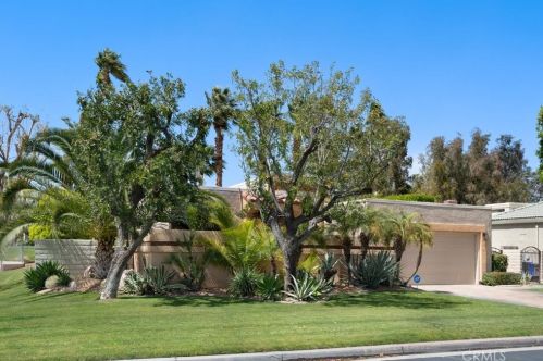 34 Santo Domingo Dr, Rancho Mirage, CA 92270-1974
