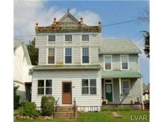4883 Park Ave, Slatington, PA 18080-3142