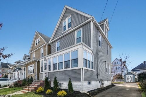 214 Pershing Ave, Roselle Park, NJ 07204-2312