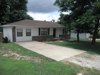 528 Cora Dr, Whiteville, AR 72635-8537