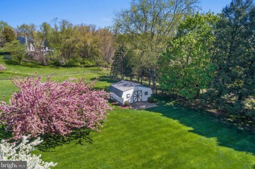 123 Old Kennett Rd, Kennett Sq PA  19348-2631 exterior