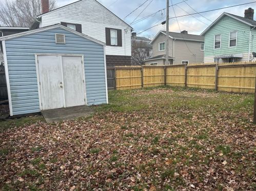 207 Prospect St, South Connellsville PA  15425-3345 exterior