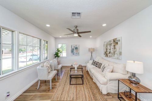 10307 Park St, Bellflower CA  90706-6028 exterior