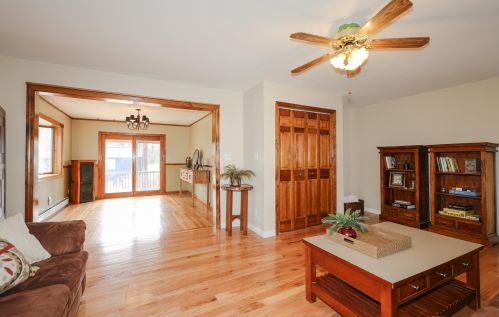 16 10th St, Kingston NH  03848-3717 exterior