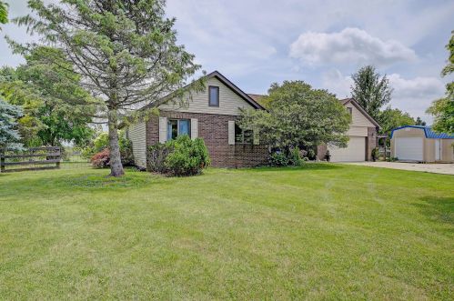 3206 Kropp Rd, Darbydale, OH 43123-8827